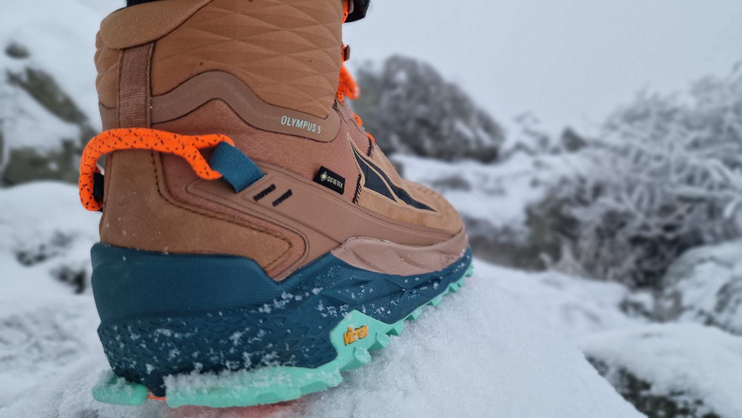 Altra Olympus 5 Hike Mid GTX