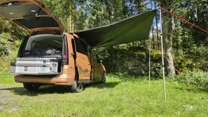 qeedo Motor Tarp Car